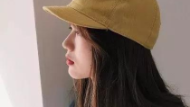 女网红戴帽,女网红戴帽演绎独特魅力