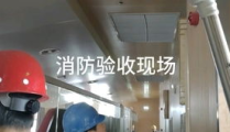 挑刺小姐姐,揭秘时尚界的严格把关者