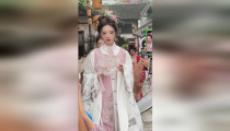 汉服小姐姐和唢呐小姐姐,汉服与唢呐小姐姐的古典风情演绎